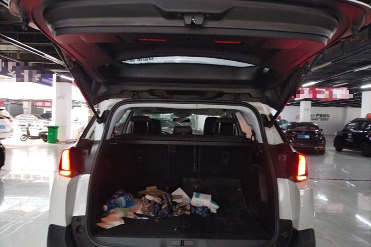 Used Peugeot 5008 2017 350THP 5-Seat Elite Edition Trunk