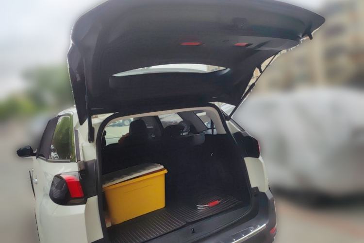 Used Peugeot 5008 2017 350THP 7-Seater Elite Edition Trunk