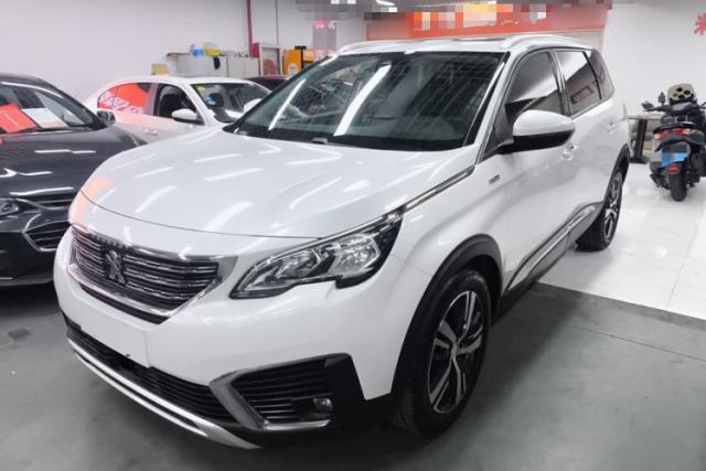 Ojetý Peugeot 5008 2017 380THP 7-Seater Elite Edition
