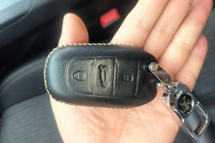 Used Peugeot 5008 2017 350THP 5-Seat Elite Edition Vehicle Key