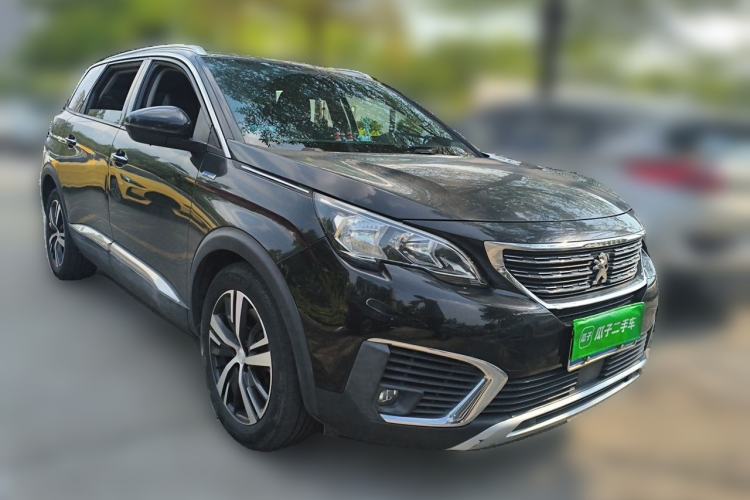 Used Peugeot 5008 2019 350THP 7-Seater Elite Edition Front Right 45 Deg