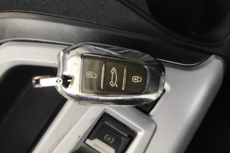 Used Peugeot 5008 2019 380THP 7-Seater Elite Edition Interior 1