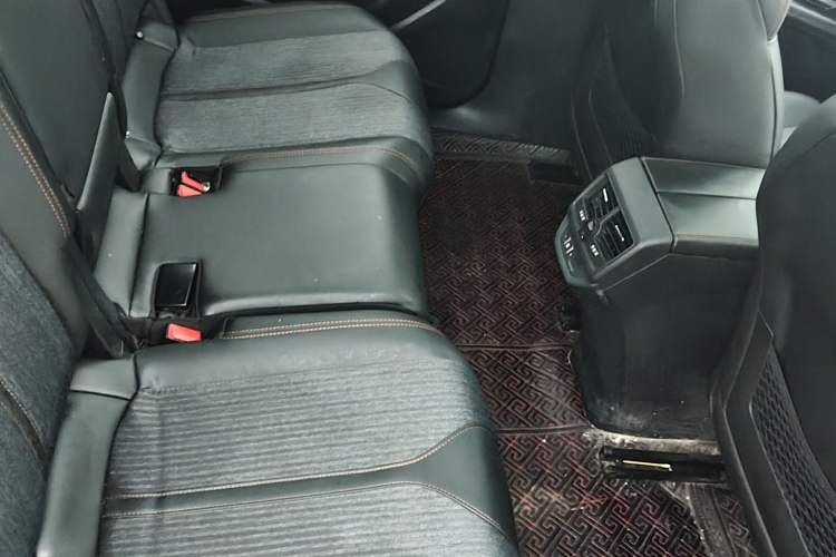 Used Peugeot 5008 2019 380THP 7-Seater Elite Edition Interior 7