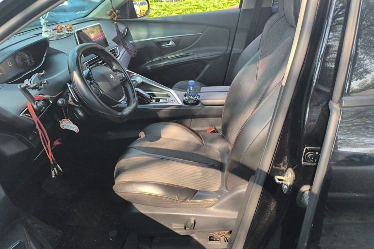 Used Peugeot 5008 2019 350THP 7-Seater Elite Edition Left Front Seat
