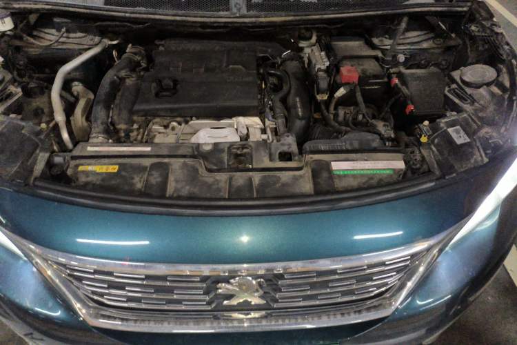 Used Peugeot 5008 2019 380THP 7-Seater Luxury Edition Engine Bay