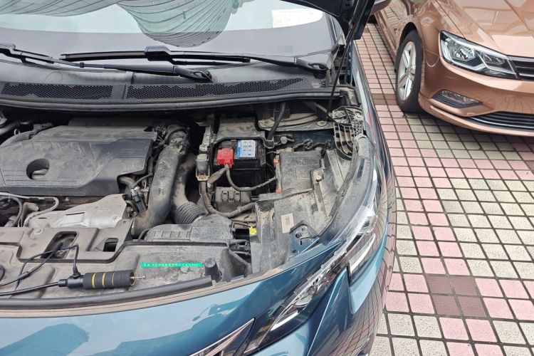 Used Peugeot 5008 2019 400THP 7-Seater Flagship Edition Engine Bay Left