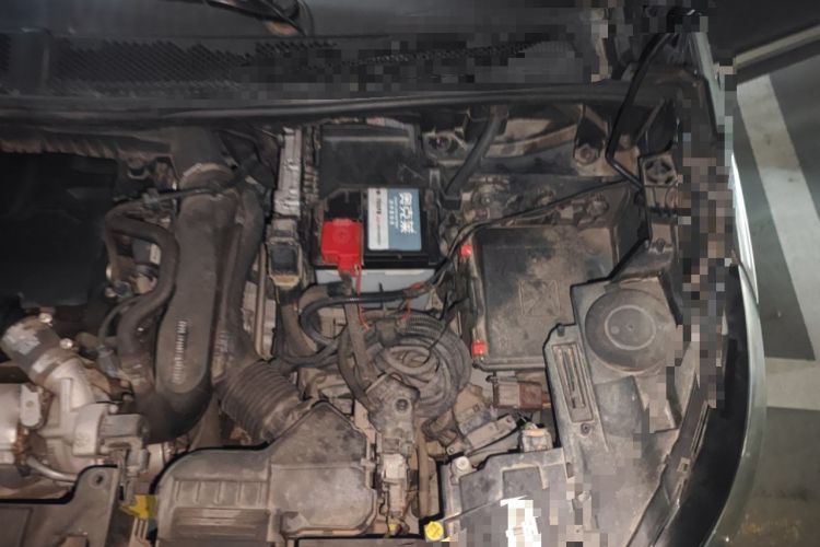 Used Peugeot 5008 2019 350THP 7-Seater Elite Edition Engine Bay Left