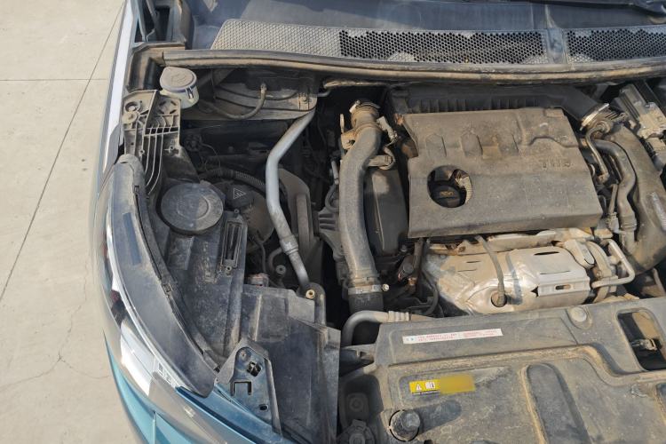 Used Peugeot 5008 2019 380THP 7-Seater Luxury Edition Engine Bay Right