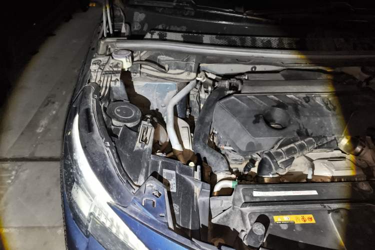 Used Peugeot 5008 2019 Revised 360THP 5-Seater Leading Edition Engine Bay Right