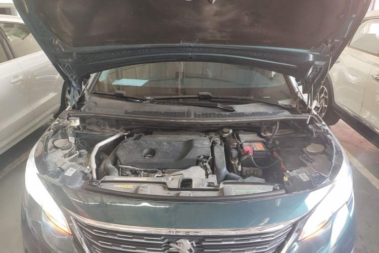 Used Peugeot 5008 2019 400THP 5-Seat Elite Edition Engine Bay