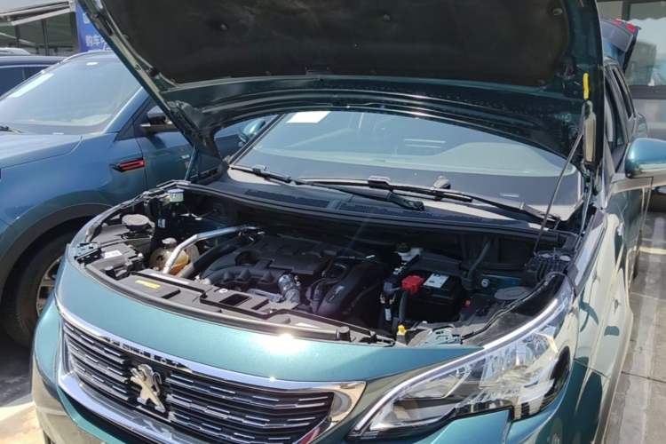 Used Peugeot 5008 2019 350THP 7-Seater Elite Edition Engine Bay