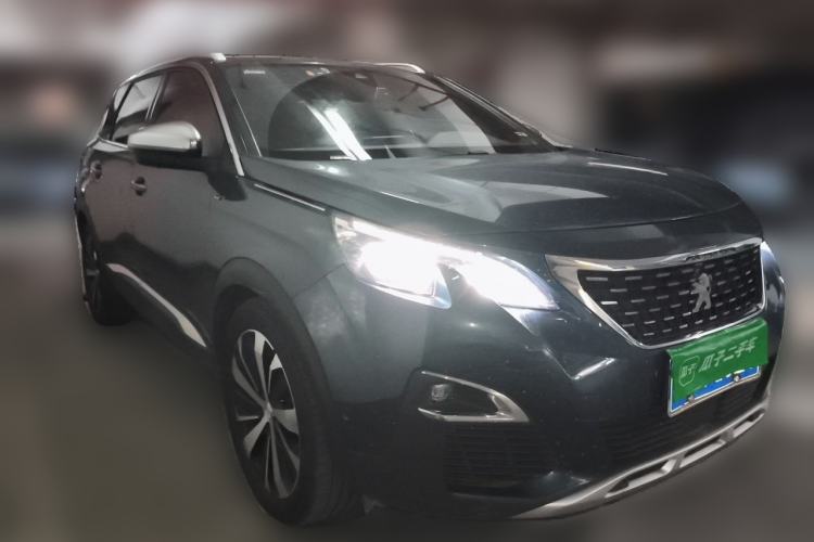 Used Peugeot 5008 2019 400THP 7-Seater Flagship GT Edition Front Right 45 Deg
