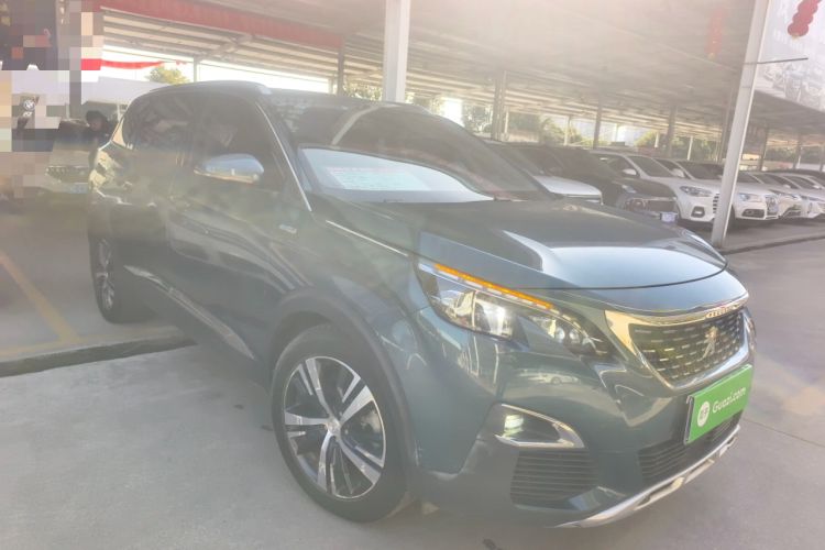 Used Peugeot 5008 2019 360THP 7-Seater Flagship Edition Front Right 45 Deg