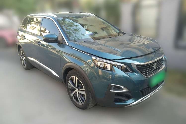 Used Peugeot 5008 2019 Revised Version 400THP 7-Seater Flagship Edition Front Right 45 Deg