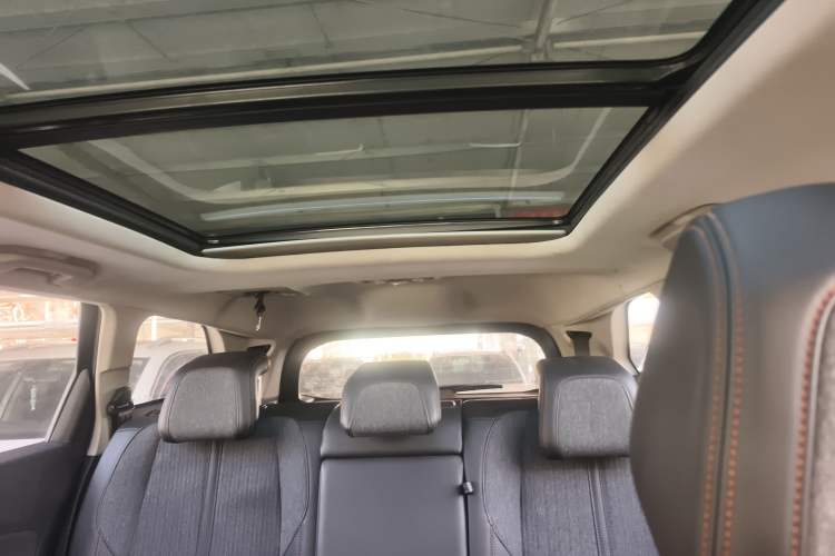 Used Peugeot 5008 2019 360THP 7-Seater Flagship Edition Headliner