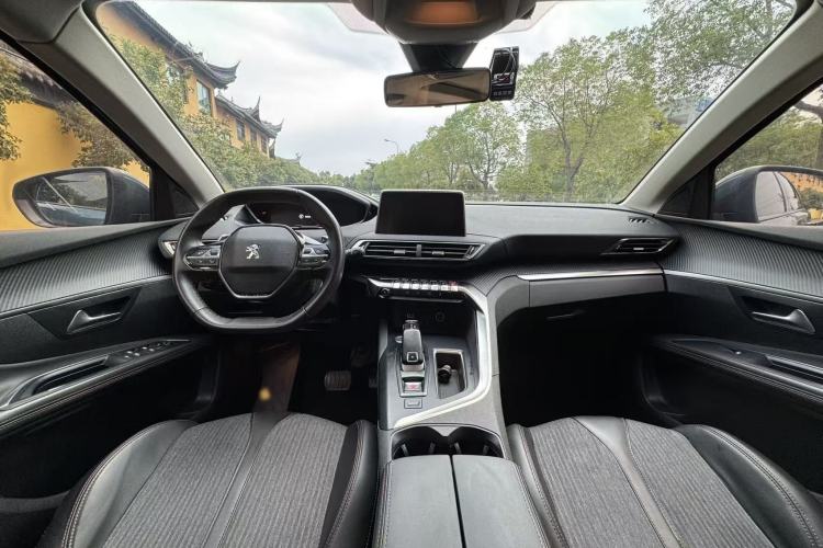 Used Peugeot 5008 2019 360THP 5-Seat Elite Edition Interior 3