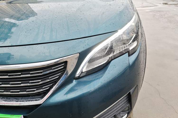 Used Peugeot 5008 2019 380THP 7-Seater Elite Edition Left Front Headlight