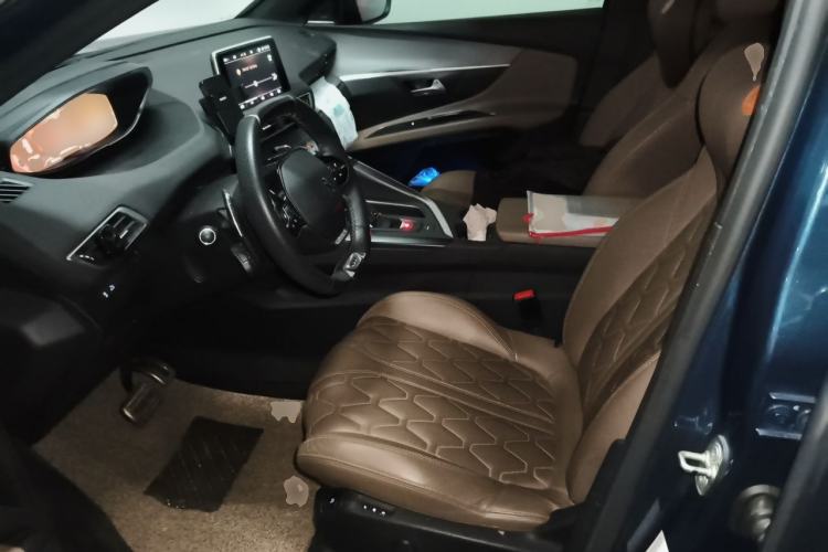 Used Peugeot 5008 2019 400THP 7-Seater Flagship GT Edition Left Front Seat