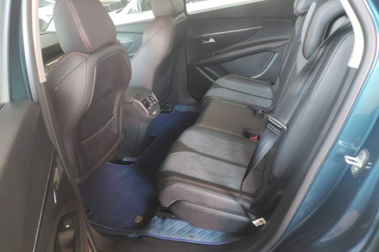 Used Peugeot 5008 2019 400THP 5-Seat Elite Edition Left Rear Seat