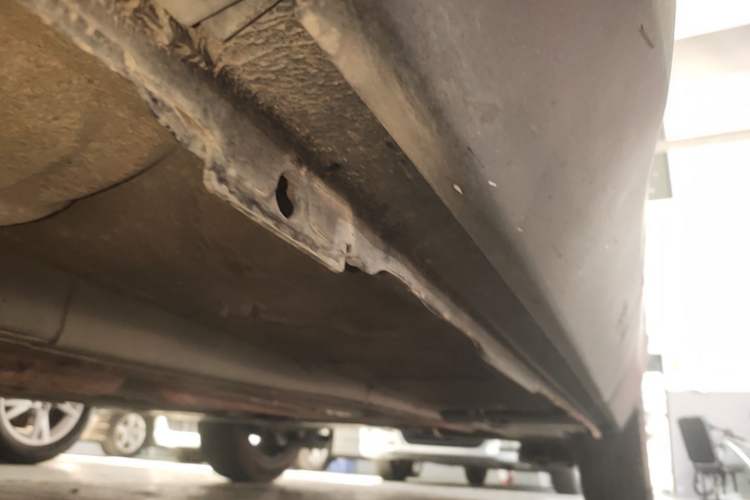 Used Peugeot 5008 2019 400THP 5-Seat Elite Edition Left Side Sill
