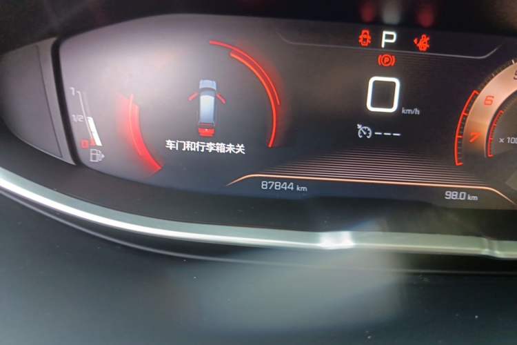 Used Peugeot 5008 2019 Revised Version 400THP 5-Seater Elite Edition Odometer Close Up