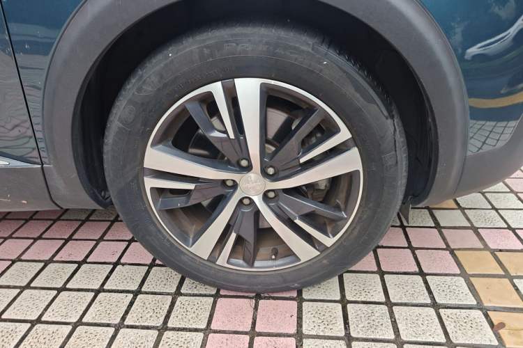 Used Peugeot 5008 2019 400THP 7-Seater Flagship Edition Right Front Wheel Hub