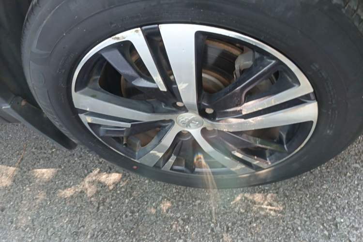 Used Peugeot 5008 2019 Revised Version 400THP 5-Seater Elite Edition Right Front Wheel Hub
