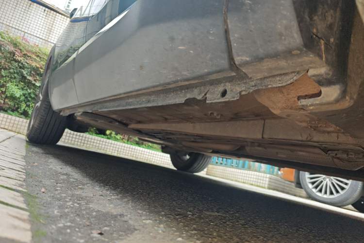 Used Peugeot 5008 2019 400THP 5-Seat Elite Edition Right Side Sill