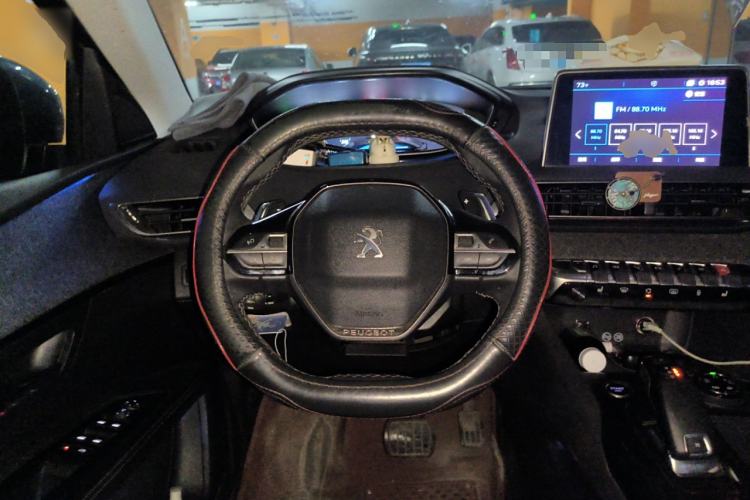 Used Peugeot 5008 2019 380THP 7-Seater Luxury Edition Steering Wheel