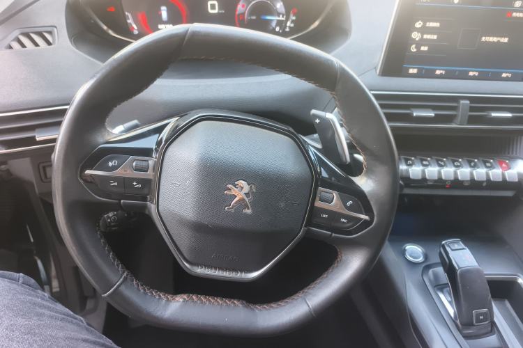 Used Peugeot 5008 2019 360THP 7-Seater Flagship Edition Steering Wheel