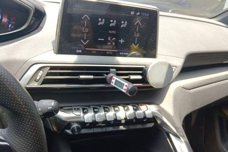 Used Peugeot 5008 2019 400THP 7-Seater Flagship GT Edition Audio And AC Panel