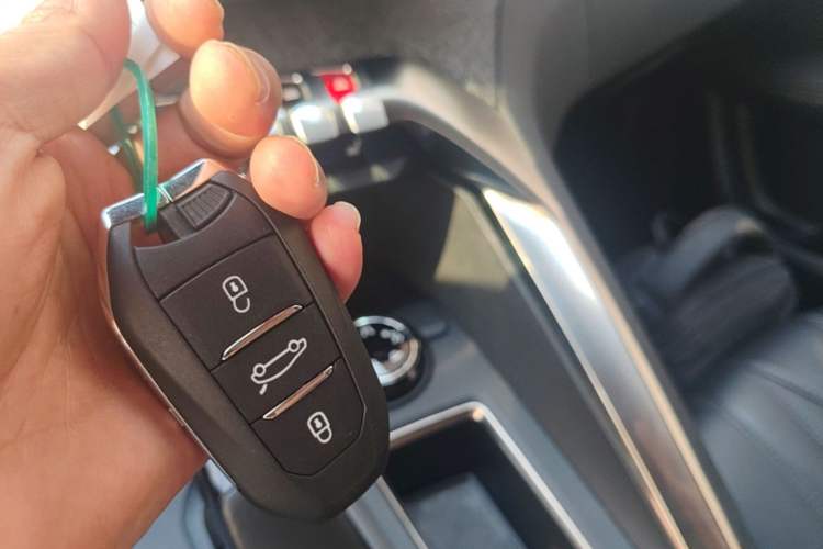 Used Peugeot 5008 2019 400THP 7-Seater Flagship GT Edition Interior 1