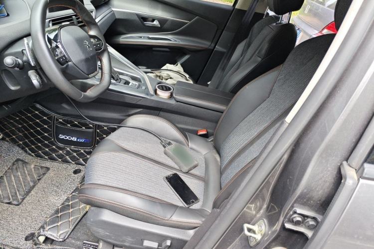 Used Peugeot 5008 2019 400THP 7-Seater Flagship Edition Left Front Seat