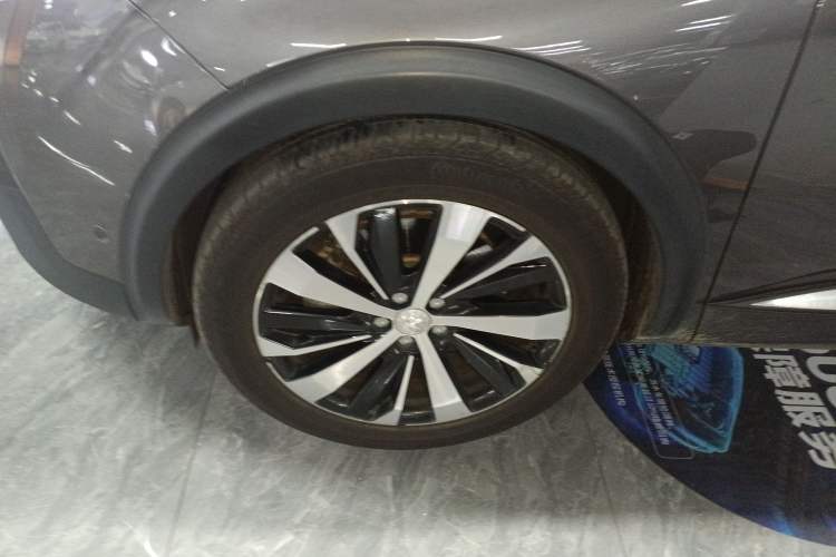 Used Peugeot 5008 2019 400THP 7-Seater Flagship GT Edition Left Front Wheel Hub