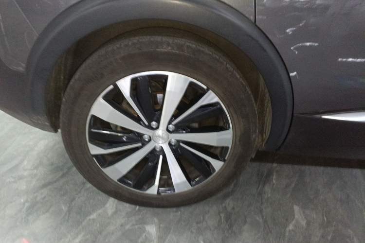 Used Peugeot 5008 2019 400THP 7-Seater Flagship GT Edition Right Rear Wheel Hub