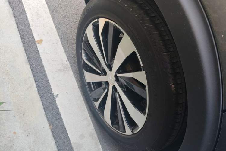 Used Peugeot 5008 2019 400THP 7-Seater Flagship GT Edition Right Rear Wheel Hub