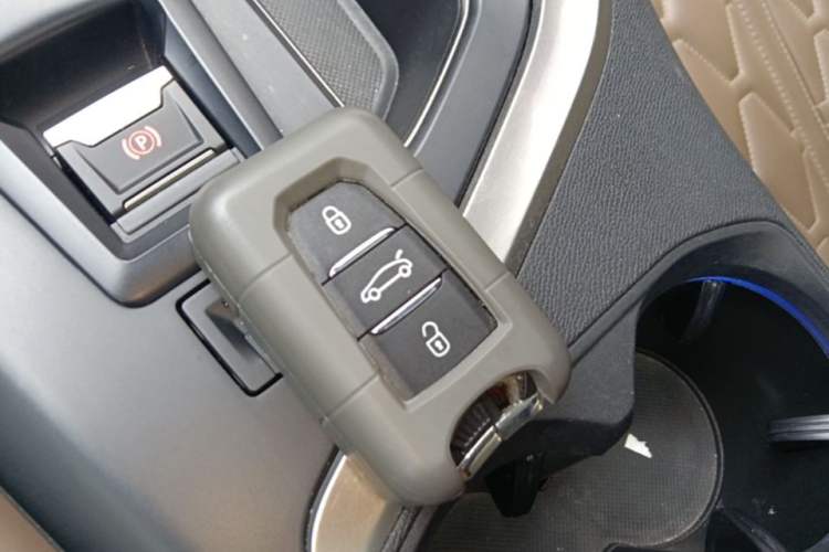 Used Peugeot 5008 2019 400THP 7-Seater Flagship GT Edition Vehicle Key