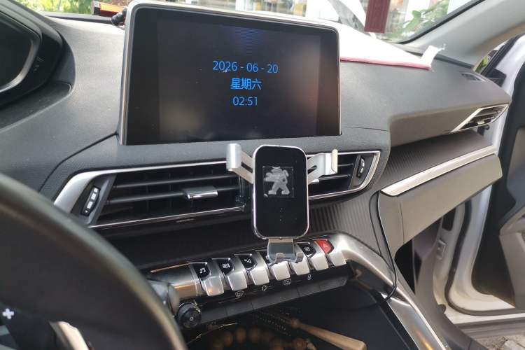 Used Peugeot 5008 2019 380THP 7-Seater Elite Edition Audio And AC Panel