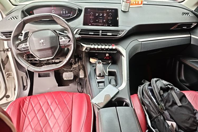 Used Peugeot 5008 2019 Revised Version 360THP 5-Seater Elite Edition Center Console