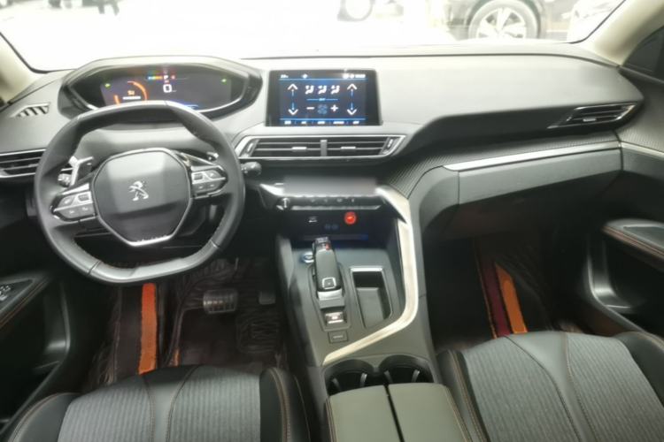 Used Peugeot 5008 2019 350THP 5-seat Elite Edition Center Console
