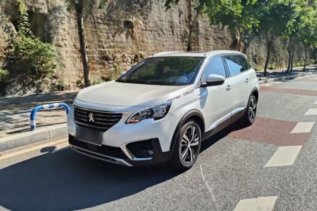 Gebrauchter Peugeot 5008 2019 350THP 7-Seater Elite Edition