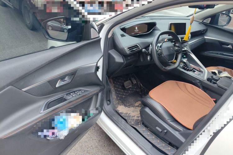 Used Peugeot 5008 2019 400THP 7-Seater Flagship Edition Driver Seat