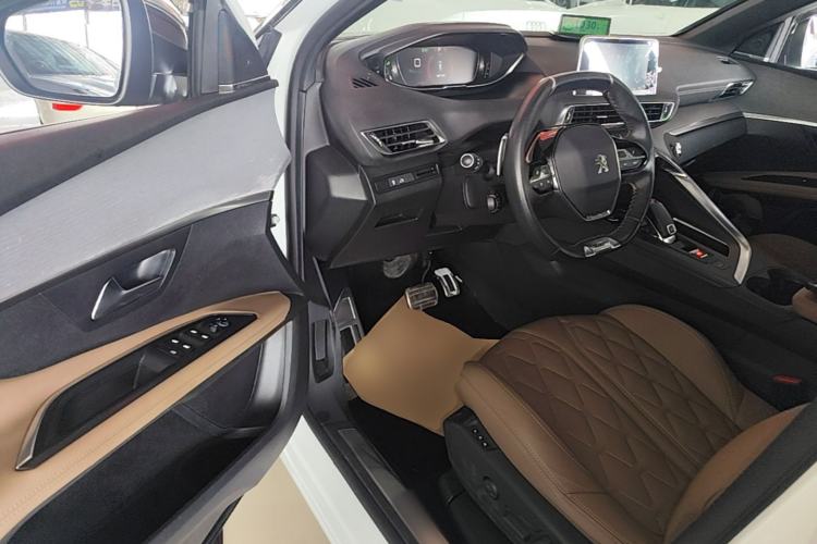 Used Peugeot 5008 2019 380THP 7-Seater Luxury GT Edition Driver Seat