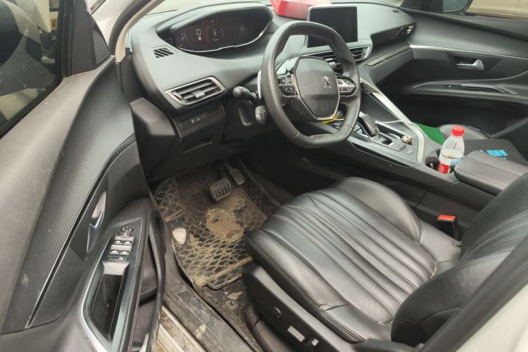 Used Peugeot 5008 2019 400THP 7-Seater Flagship Luxury Edition Driver Seat