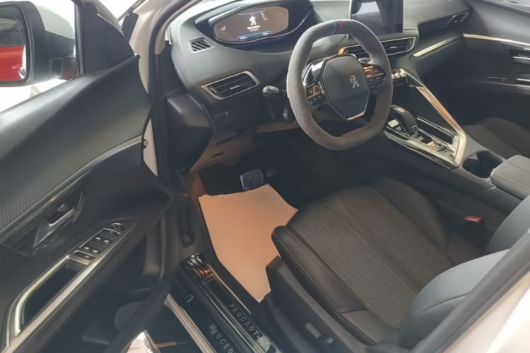 Used Peugeot 5008 2019 400THP 7-Seater Flagship Edition Driver Seat