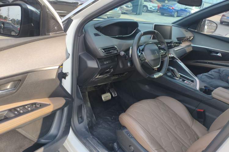 Used Peugeot 5008 2019 380THP 7-Seater Luxury GT Edition Driver Seat