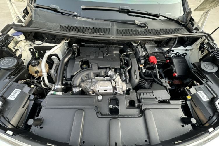 Used Peugeot 5008 2019 350THP 7-Seater Elite Edition Engine Bay