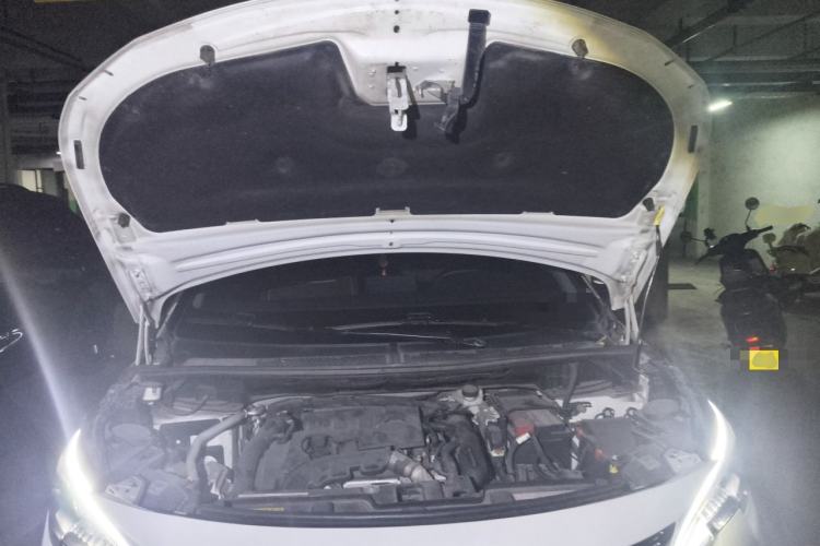 Used Peugeot 5008 2019 350THP 7-Seater Elite Edition Engine Bay
