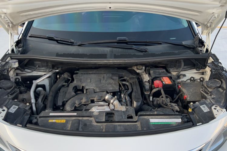 Used Peugeot 5008 2019 350THP 5-seat Elite Edition Engine Bay
