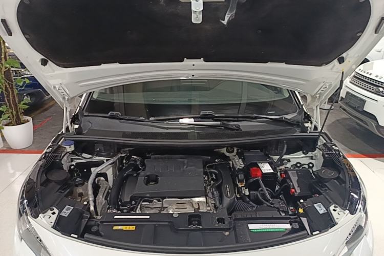 Used Peugeot 5008 2019 380THP 5-Seater Elite Edition Engine Bay